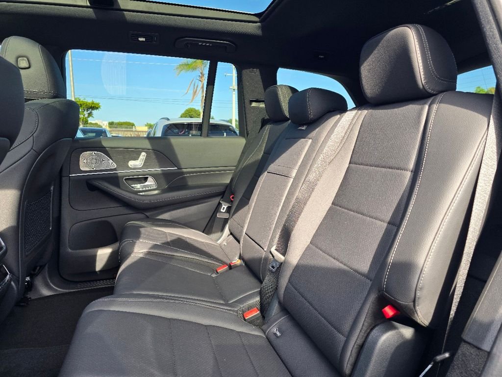 New 2026 Black Mercedes-Benz GLS 450 image 15