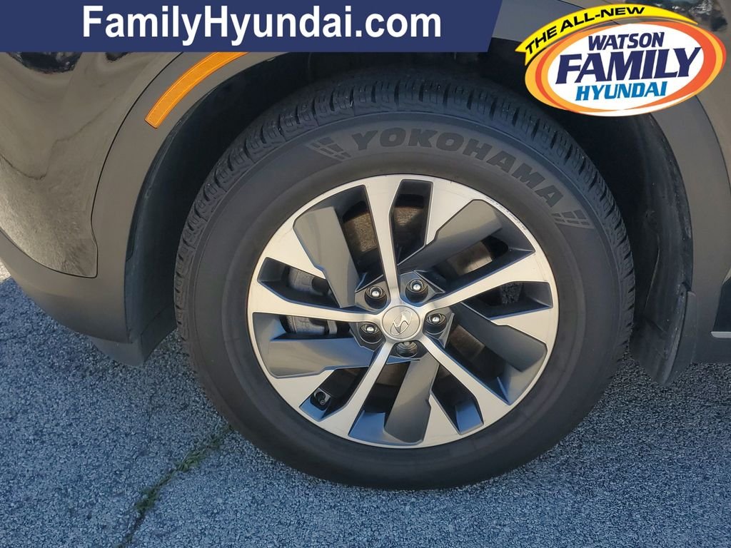 Used 2021 Black Hyundai SEL image 7