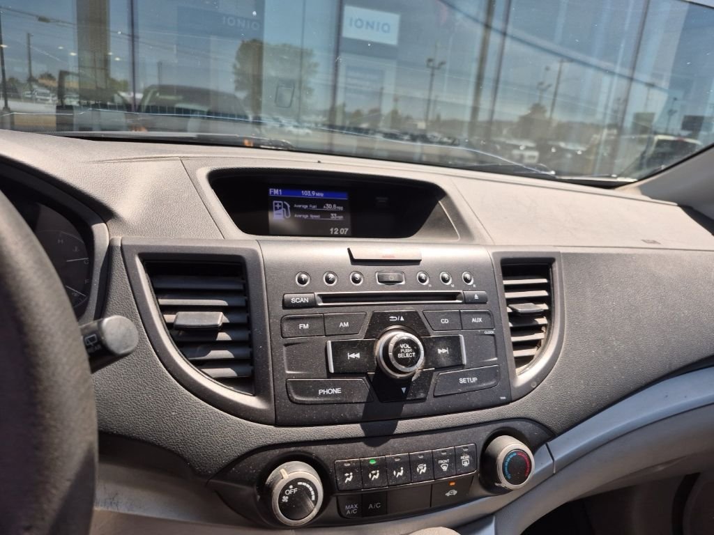 Used 2014 Gray Honda LX image 10