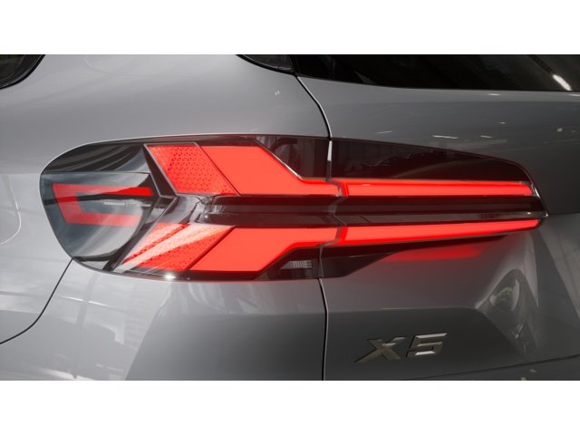 New 2026 Brooklyn Grey Metallic BMW xDrive40i image 8