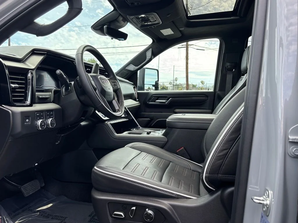 2025 GMC Sierra 2500HD AT4X - Photo 25