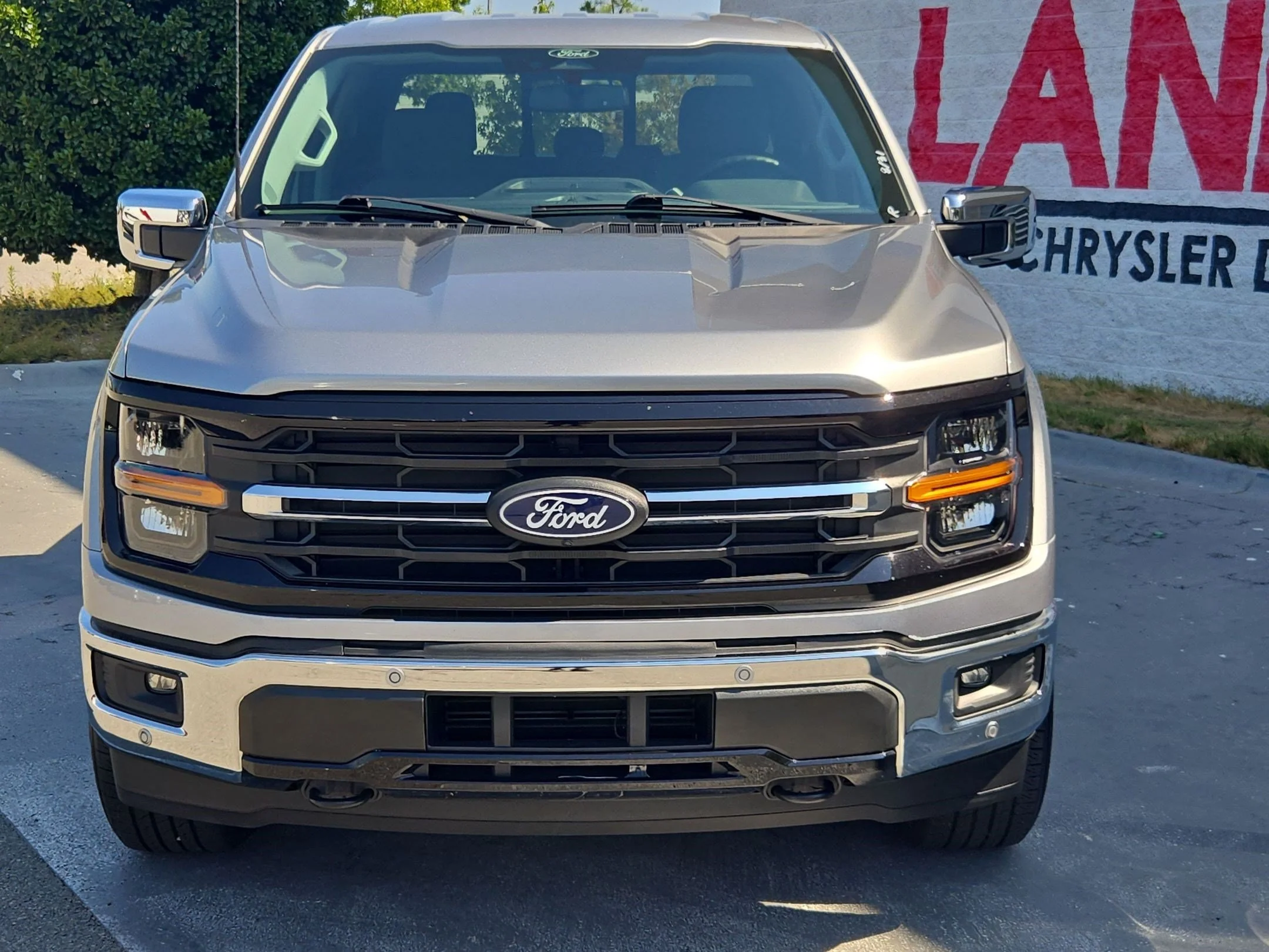 Used 2024 Iconic Silver Metallic Ford XLT image 2