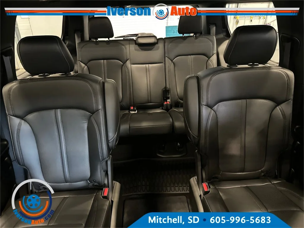 New 2026 Steel Blue Exterior Paint Jeep Upland image 24