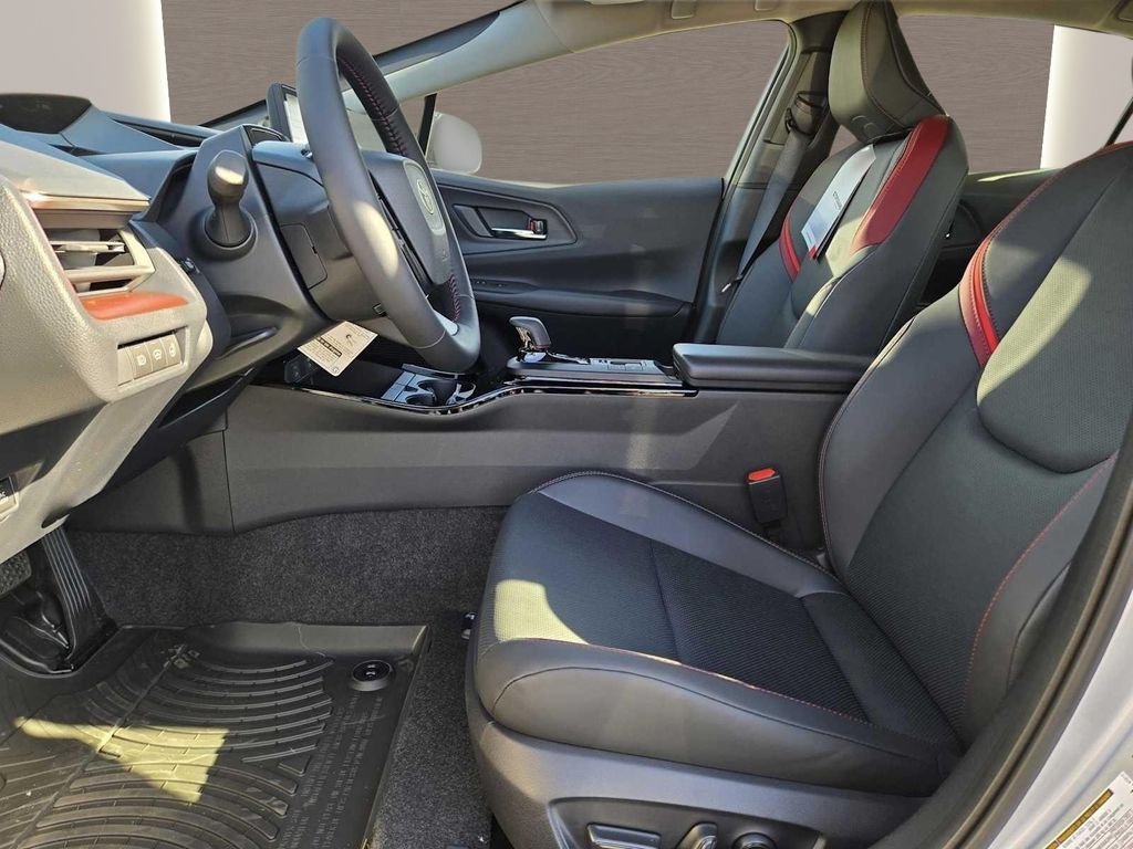 New 2026 Cutting Edge Toyota XSE Premium image 21