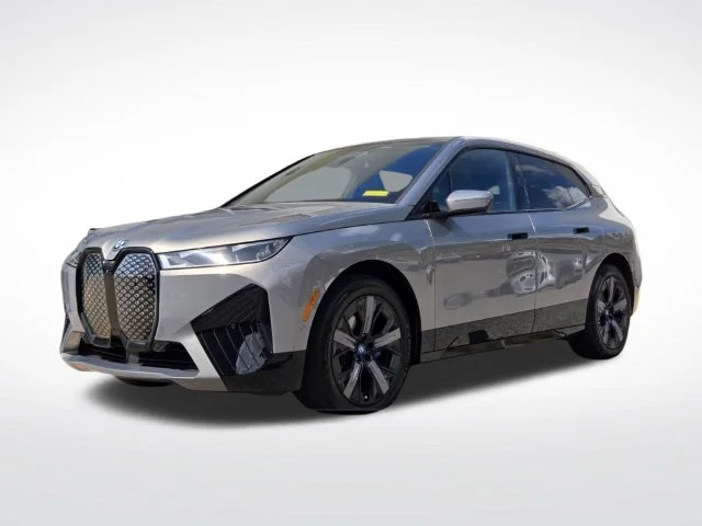 2024 BMW iX