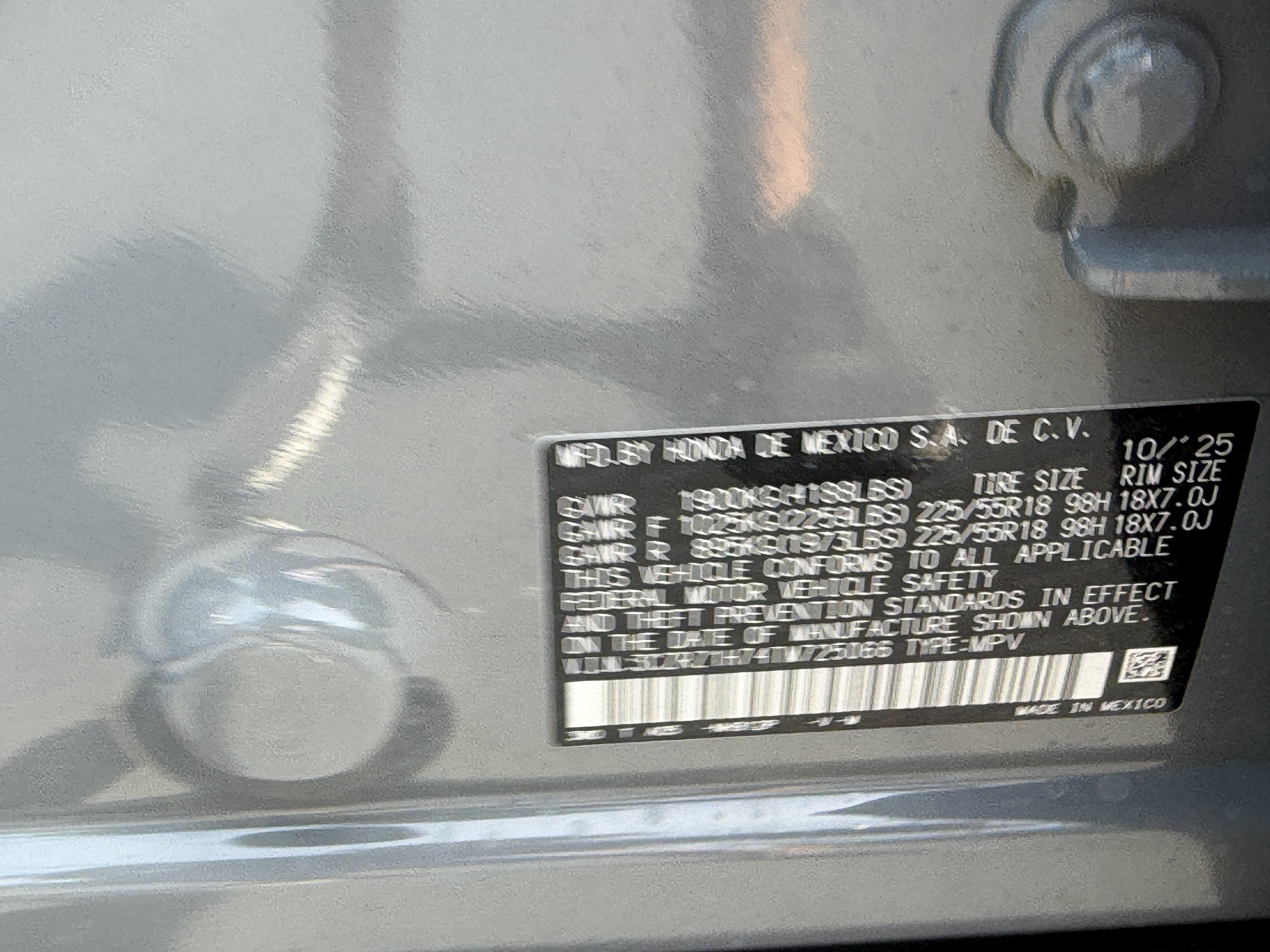 Certified Used 2026 Solar Silver Metallic Honda EX-L image 37