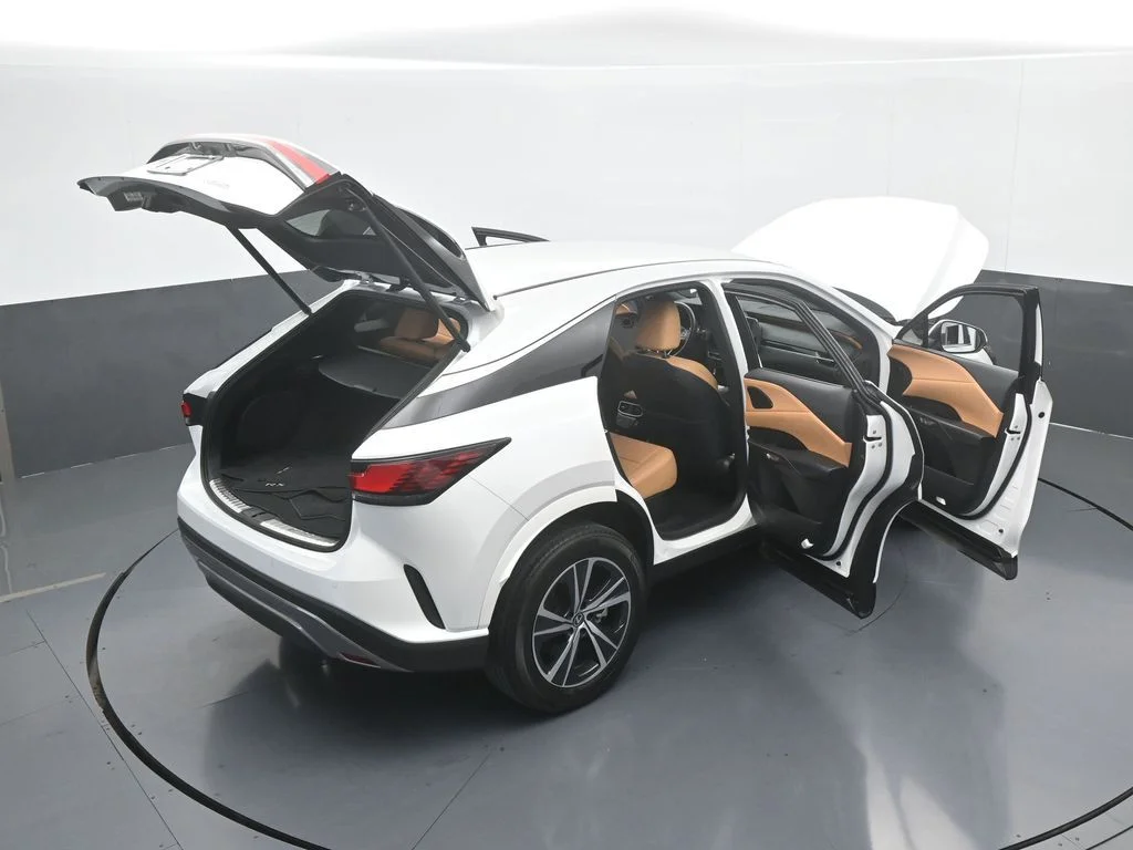Used 2025 White Pearl Lexus 350 image 68