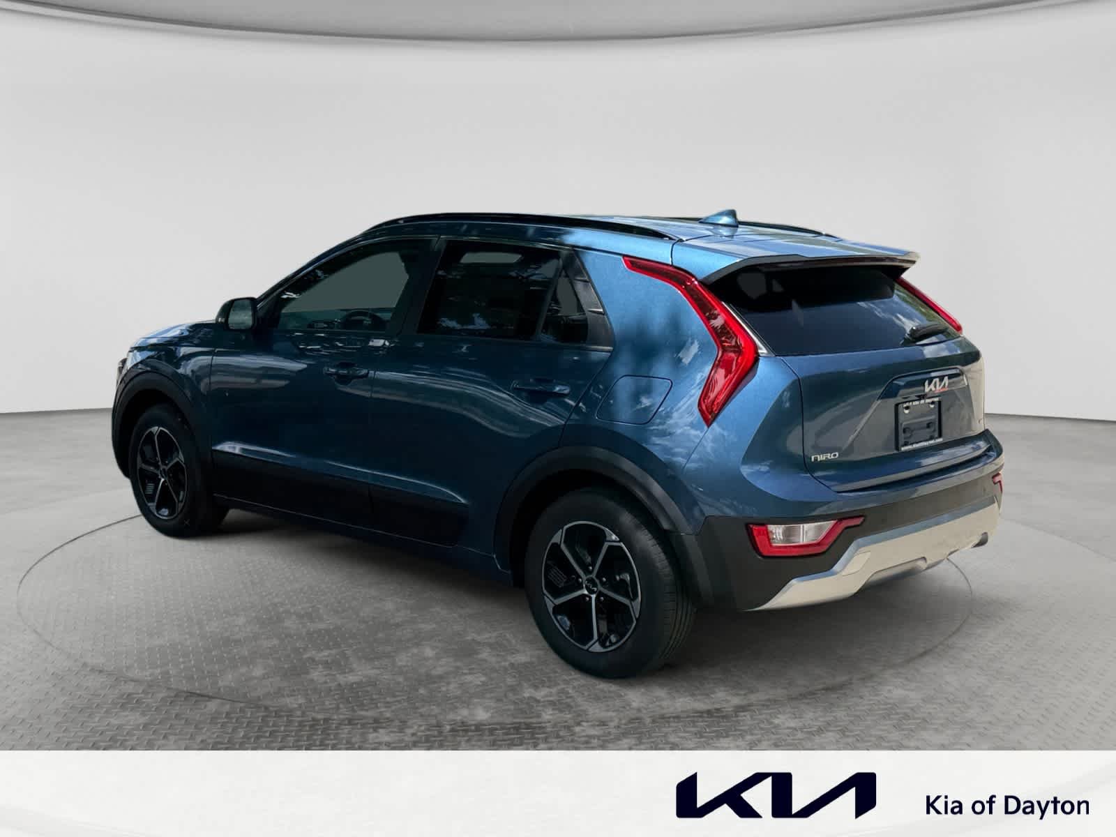 New 2026 Mineral Blue Kia EX image 7