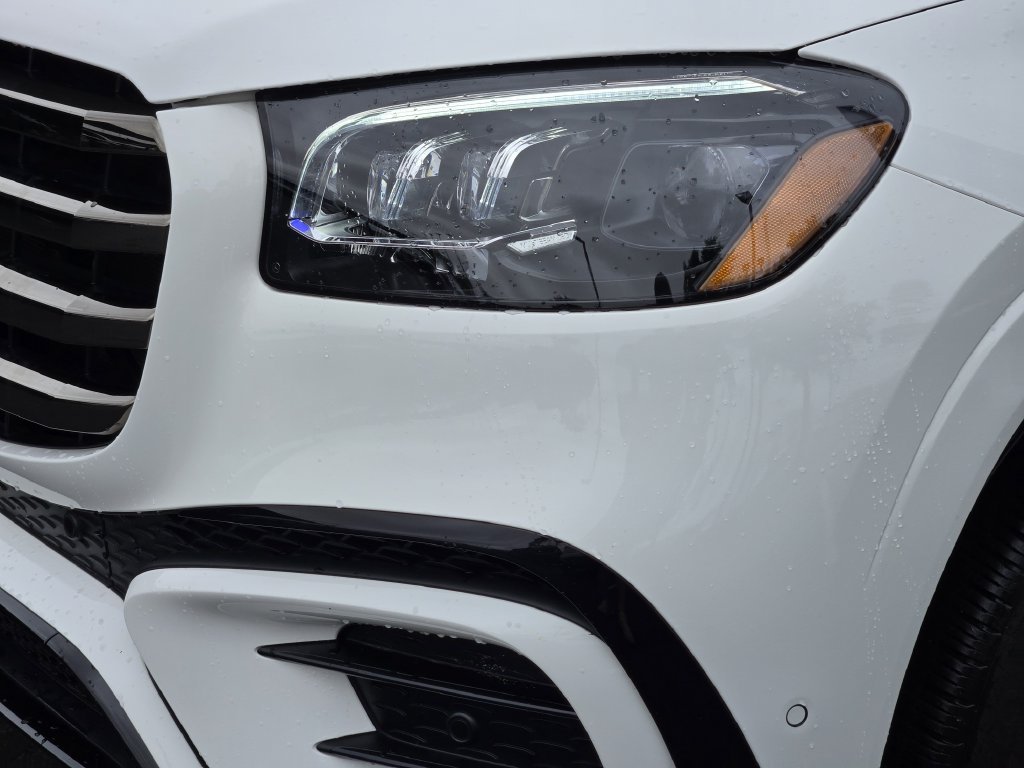 Used 2024 White Mercedes-Benz GLS 450 image 10