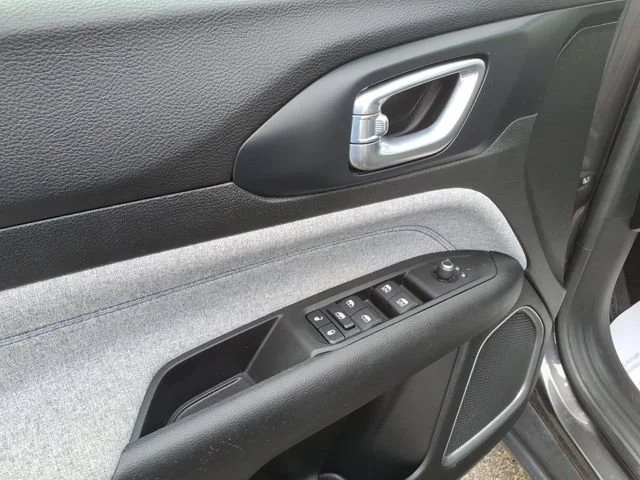 2022 Jeep Compass Latitude - Photo 12