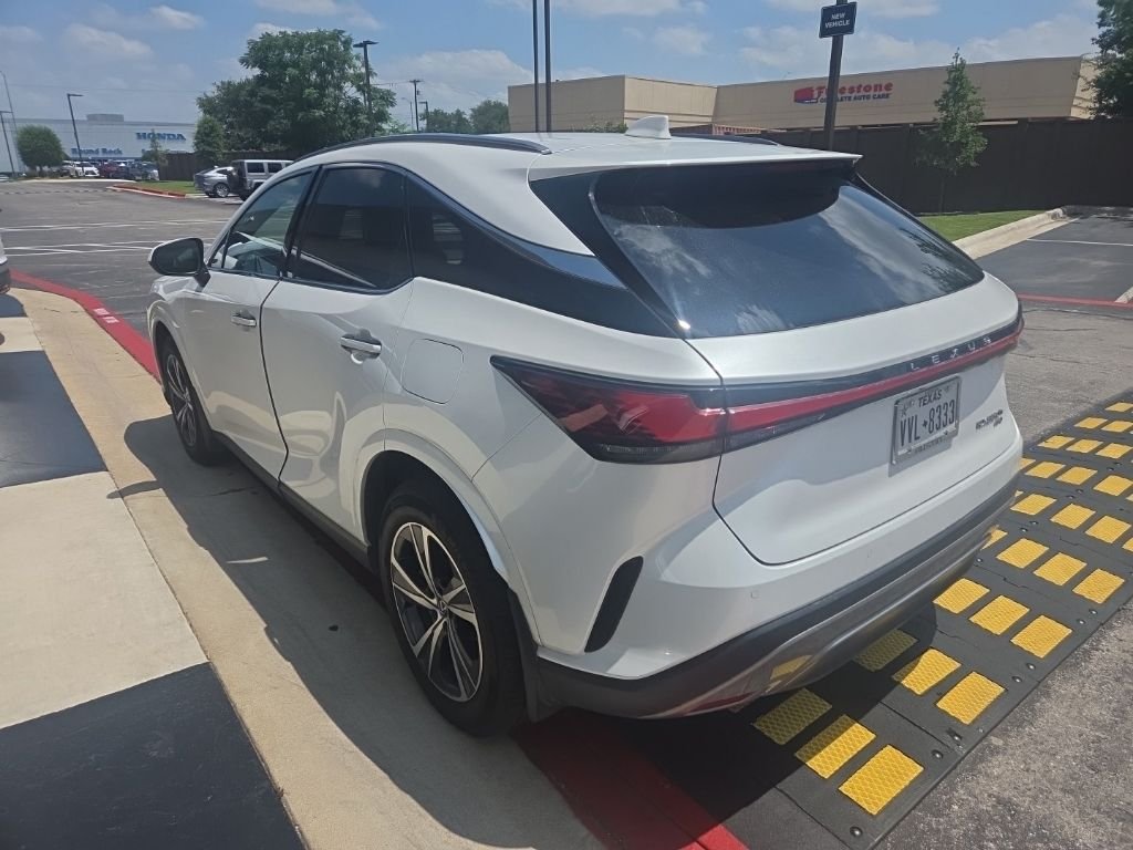 Used 2024 White Lexus 350h Premium image 3