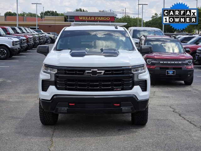 Certified Used 2023 Summit White Chevrolet  image 2