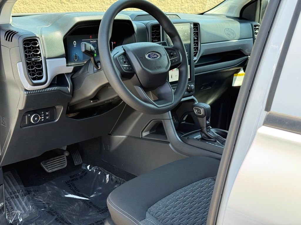 New 2026 Oxford White Ford XL image 6