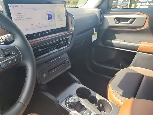 New 2026 Azure Gray Metallic Ford Outer Banks image 21