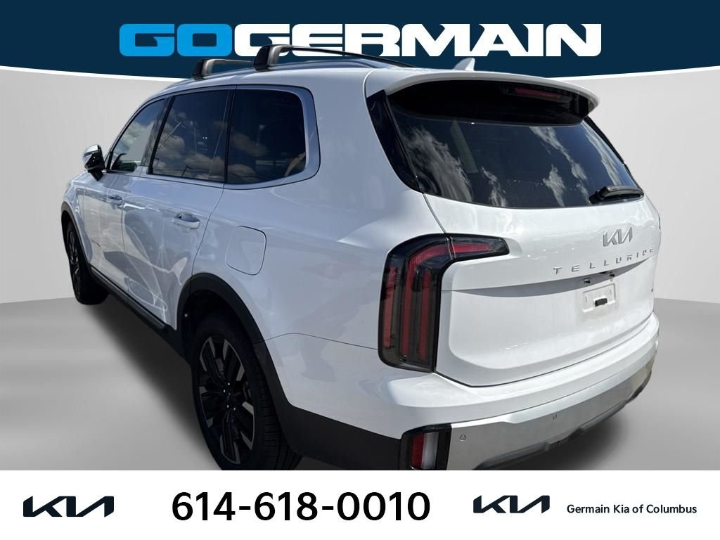 Used 2024 White Kia SX-Prestige image 1