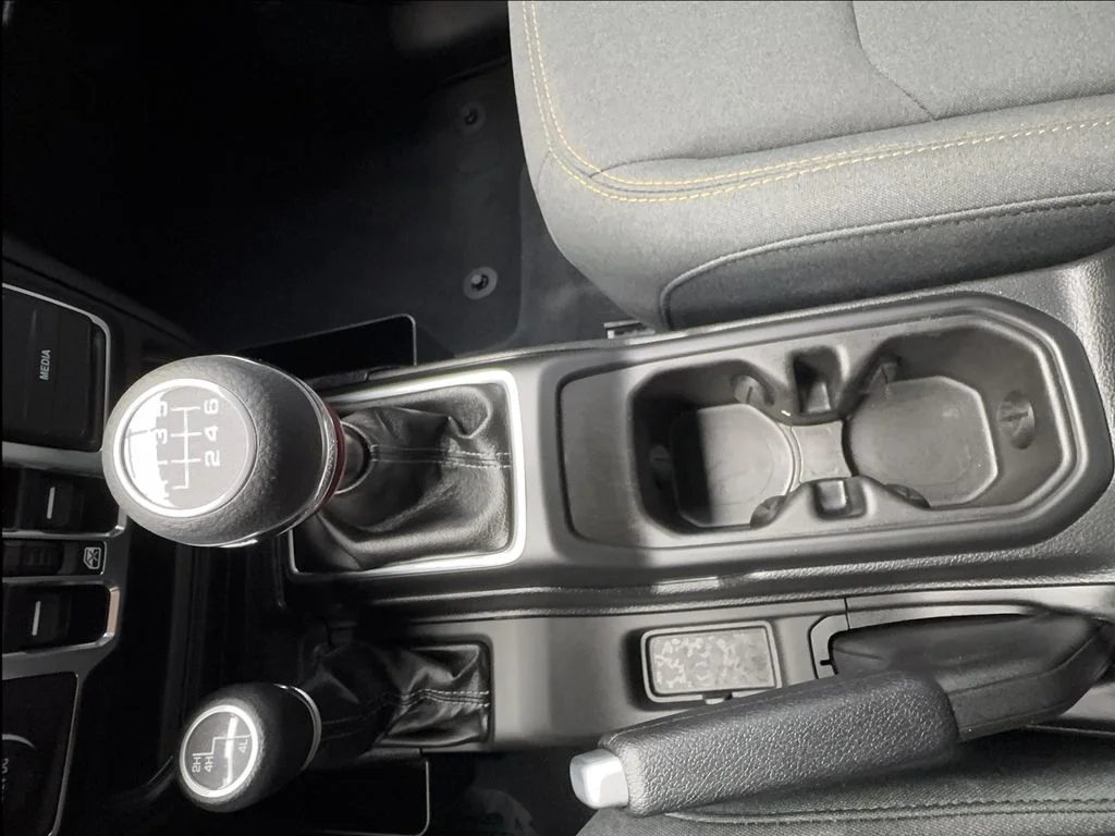Used 2025 White Jeep Sport image 43