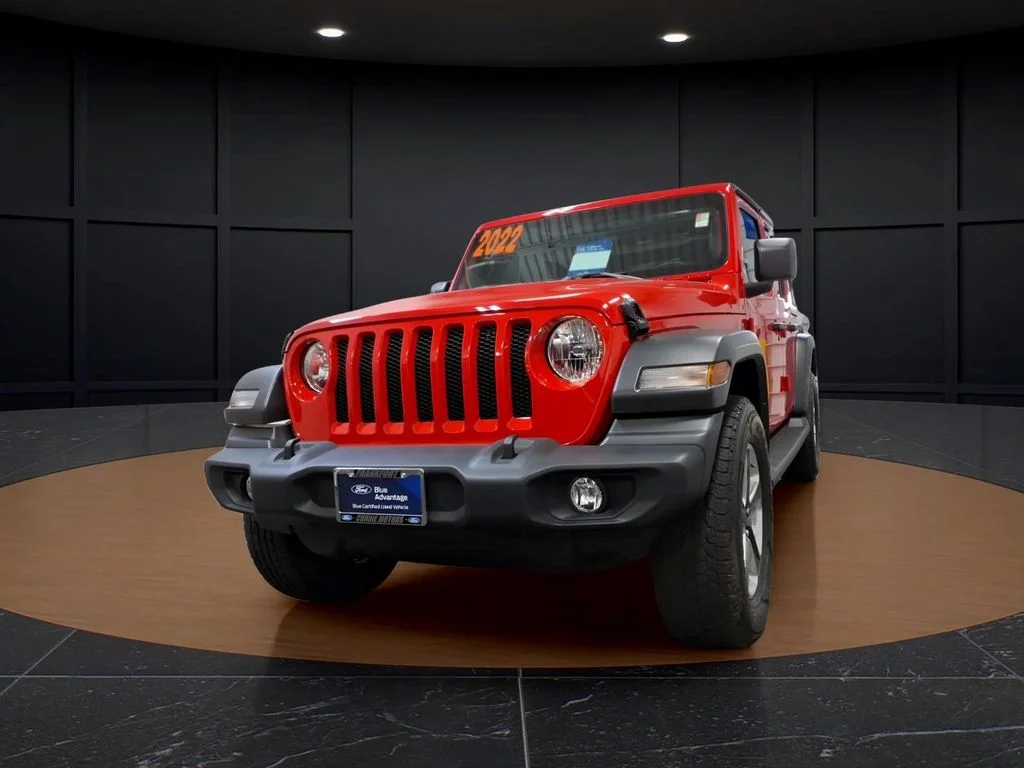 Certified Used 2022 Firecracker Red Clearcoat Jeep Unlimited Sport image 2