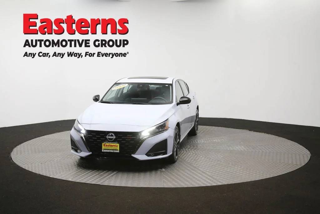 Used 2023 Gray Nissan 2.5 SR image 54