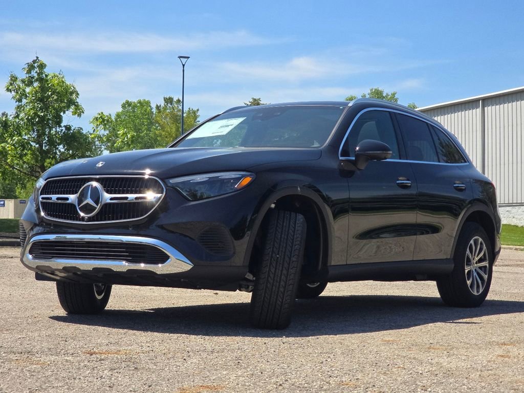 New 2026 Black Mercedes-Benz GLC 300 image 50