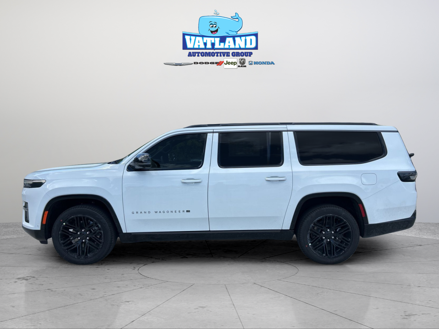 New 2026 Bright White Clear-Coat Exterior Paint Jeep Limited Reserve image 2
