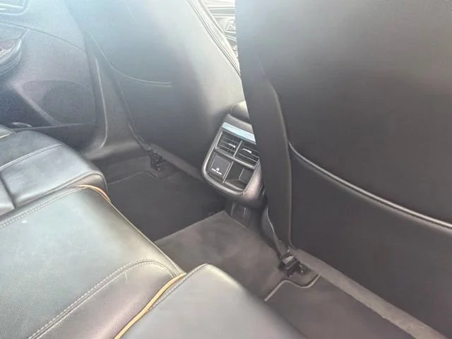 Used 2014 White Diamond Tricoat Chevrolet LTZ image 14
