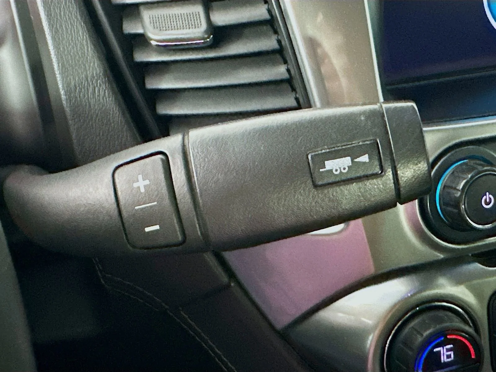Used 2018 Black Chevrolet LT image 18