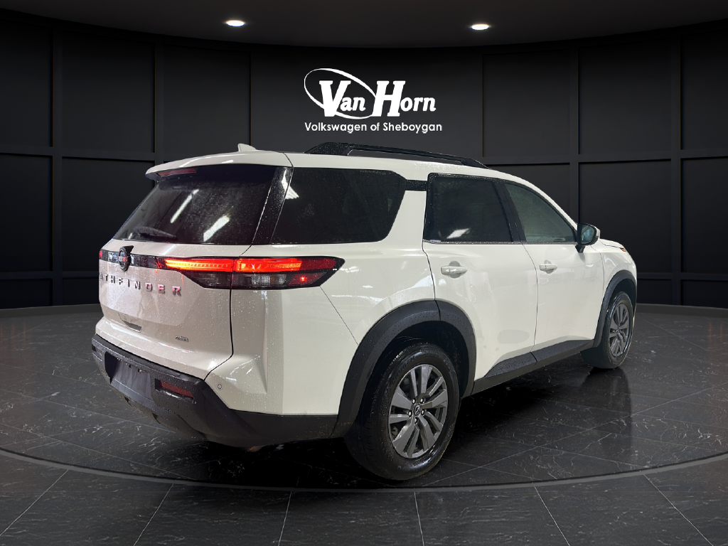 Used 2025 Glacier White Nissan SV image 7