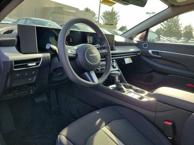 New 2026 Ultimate Red Hyundai SE image 19