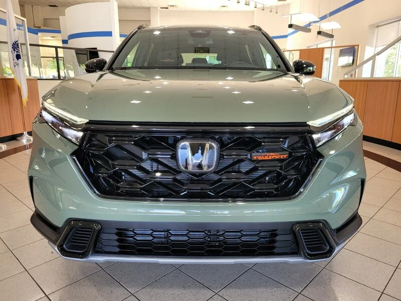 New 2026 Ash Green Metallic Honda TRAILSPORT AWD image 2