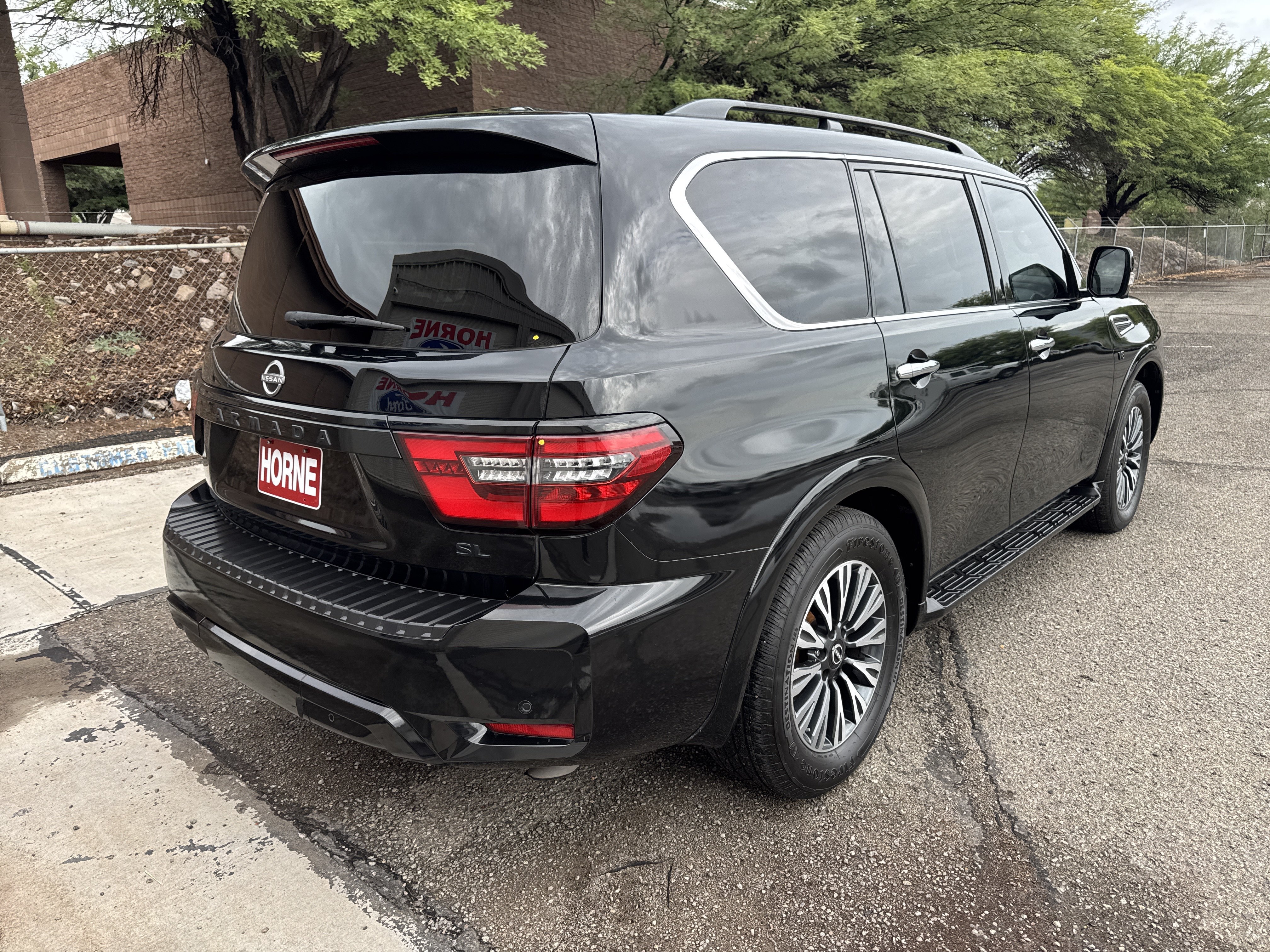 2022 Nissan Armada SL - Photo 7