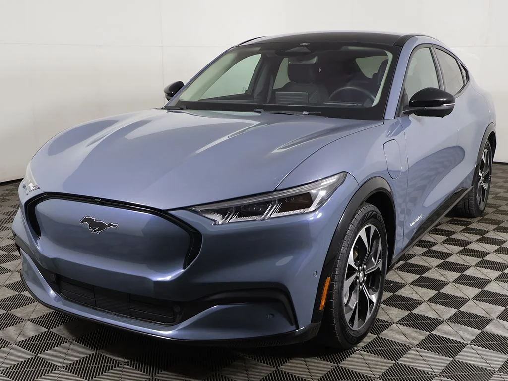 Used 2023 Blue Ford Premium image 11