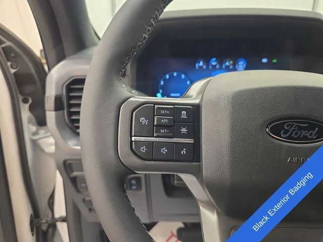 New 2026 Oxford White Ford XLT image 37
