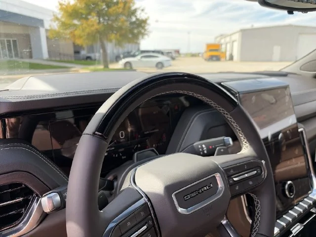 New 2027 Silver GMC Denali Ultimate image 8