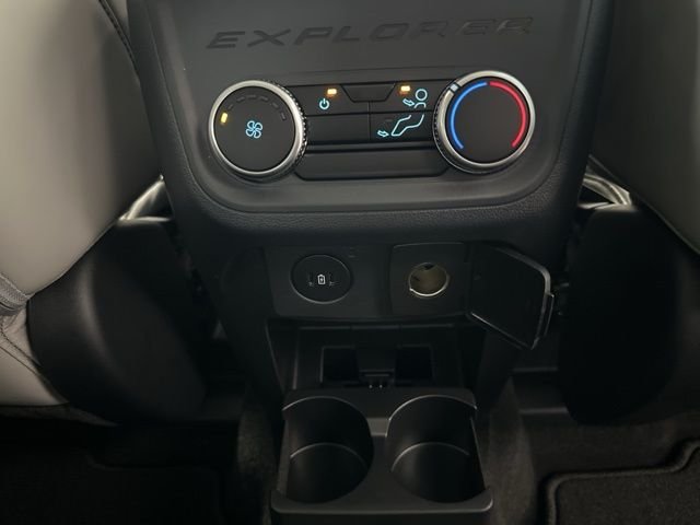 New 2026 Vapor Blue Metallic Ford Active image 46