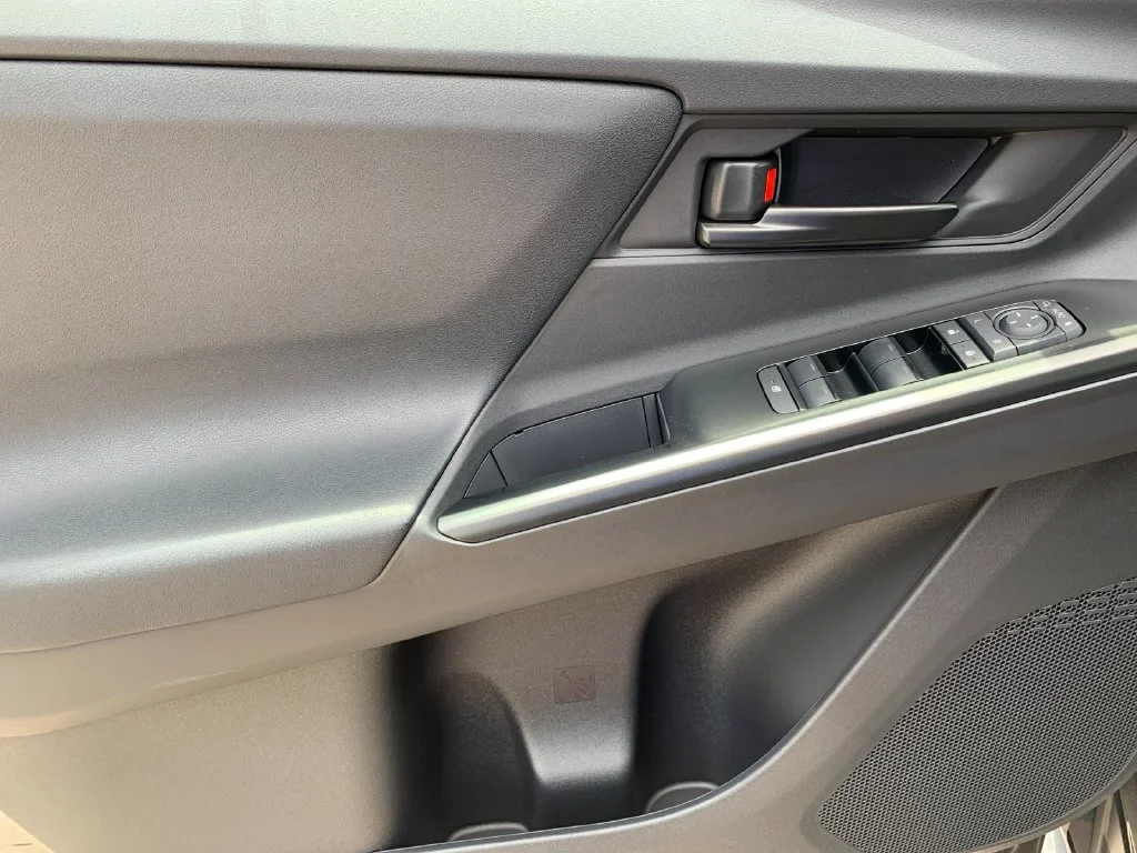 Used 2026  Toyota XLE image 12