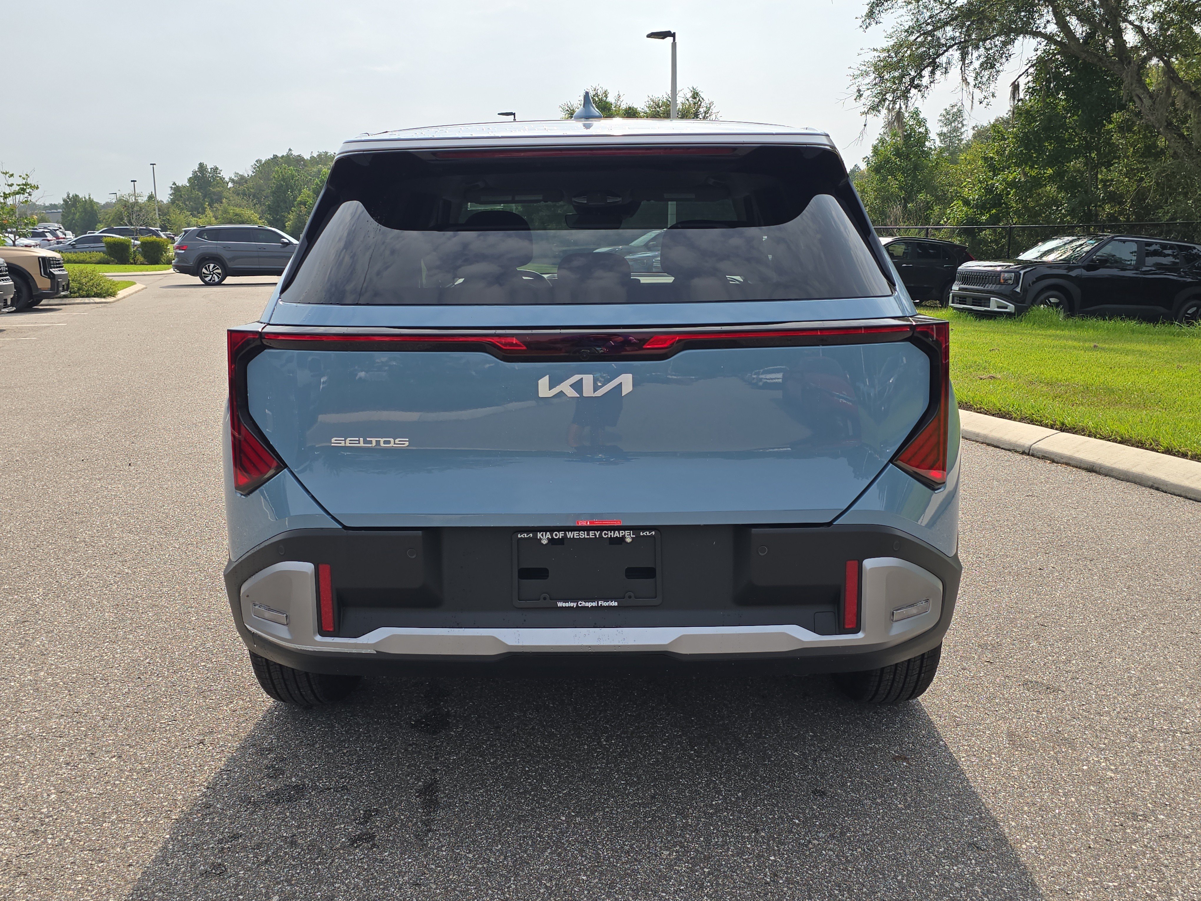 New 2027 Frost Blue Kia S image 7