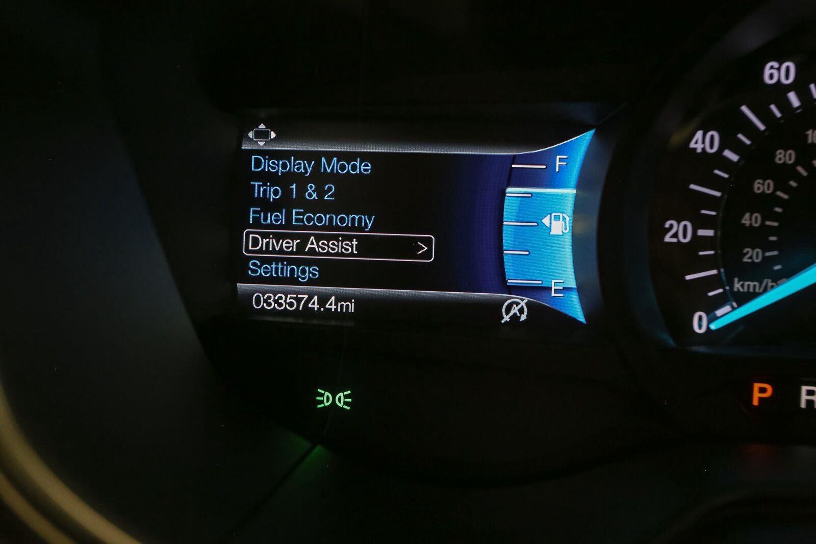 Used 2020 Iconic Silver Ford SE image 35