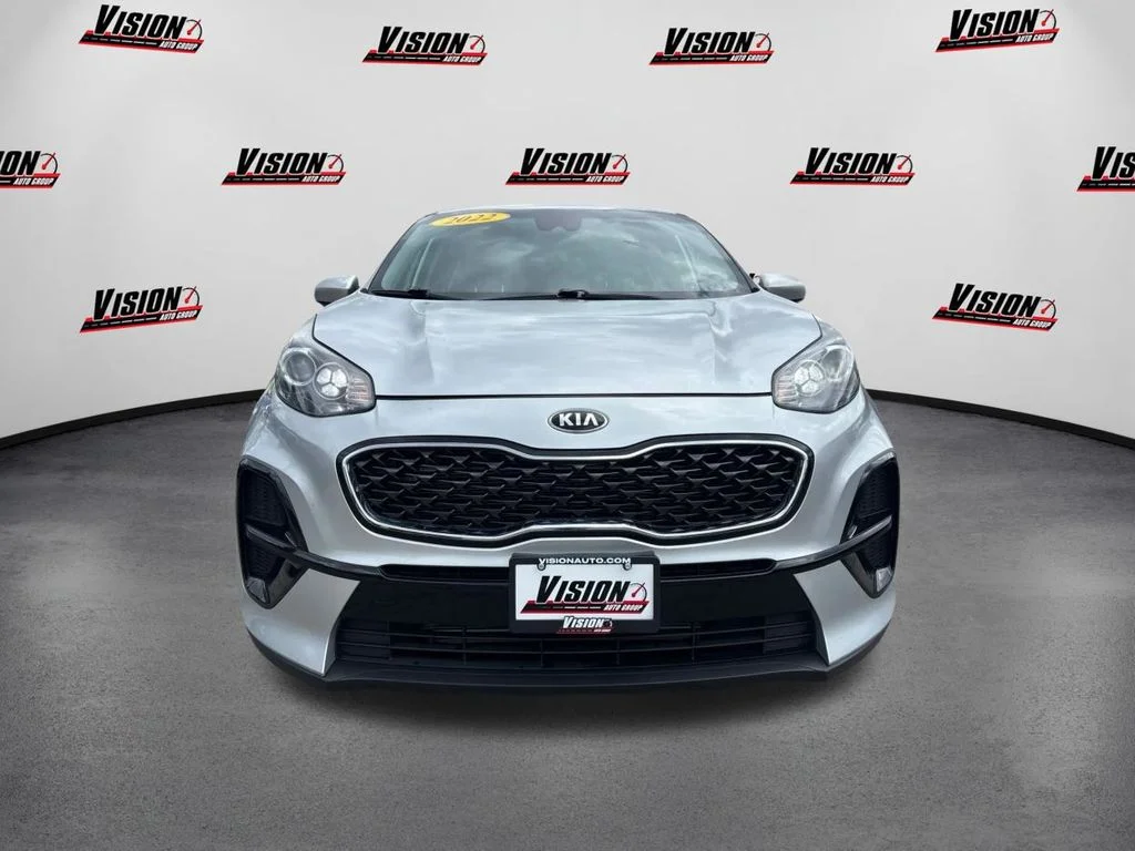 Used 2022 Silver Kia LX image 2