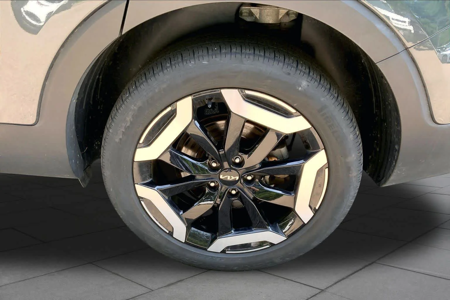 Used 2024 Gravity Gray Kia S image 11