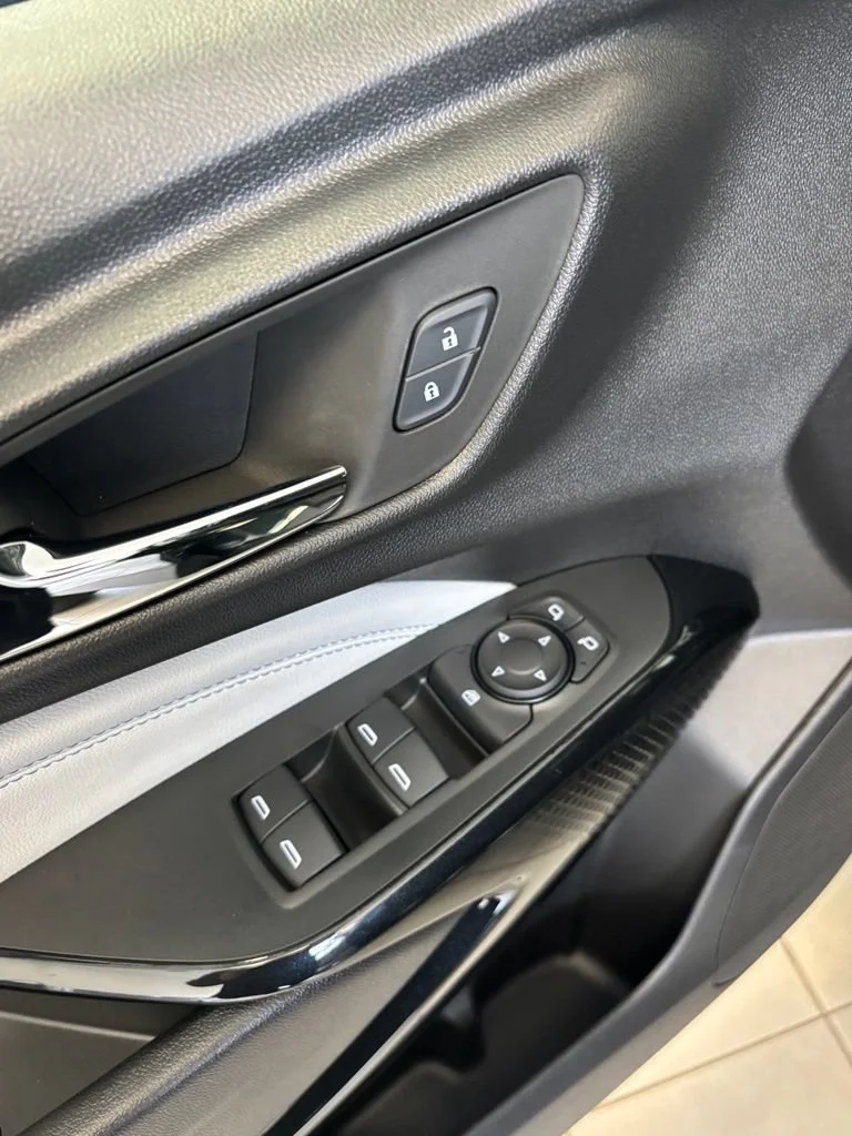 2026 Chevrolet Trax LT - Photo 10