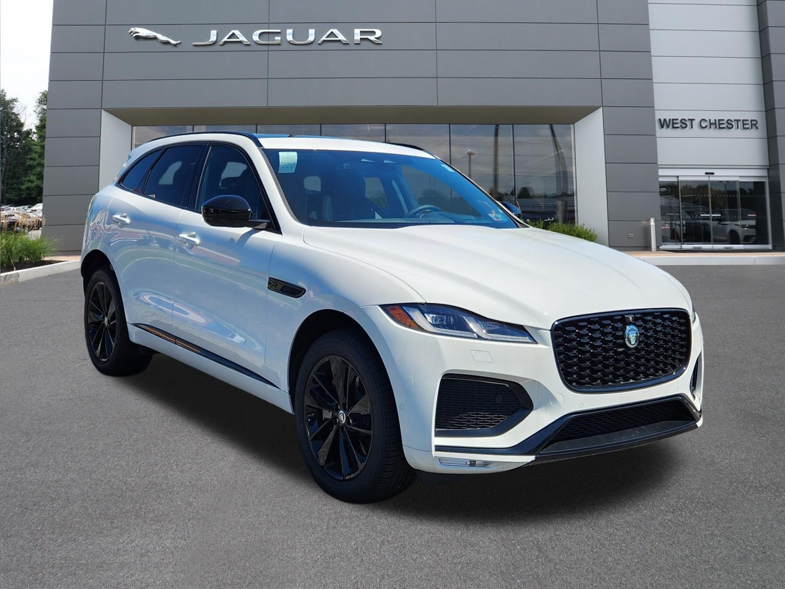 New 2026 Fuji White Jaguar P400 R-Dynamic S image 2