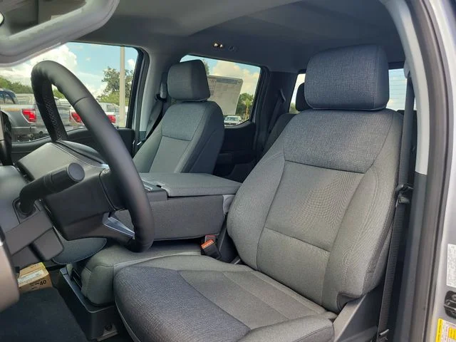 New 2026 Silver Metallic Ford XLT image 19