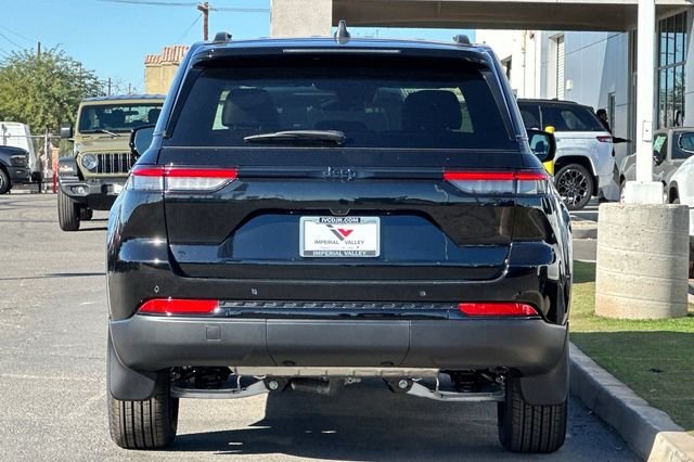 2025 Jeep Grand Cherokee Altitude - Photo 8