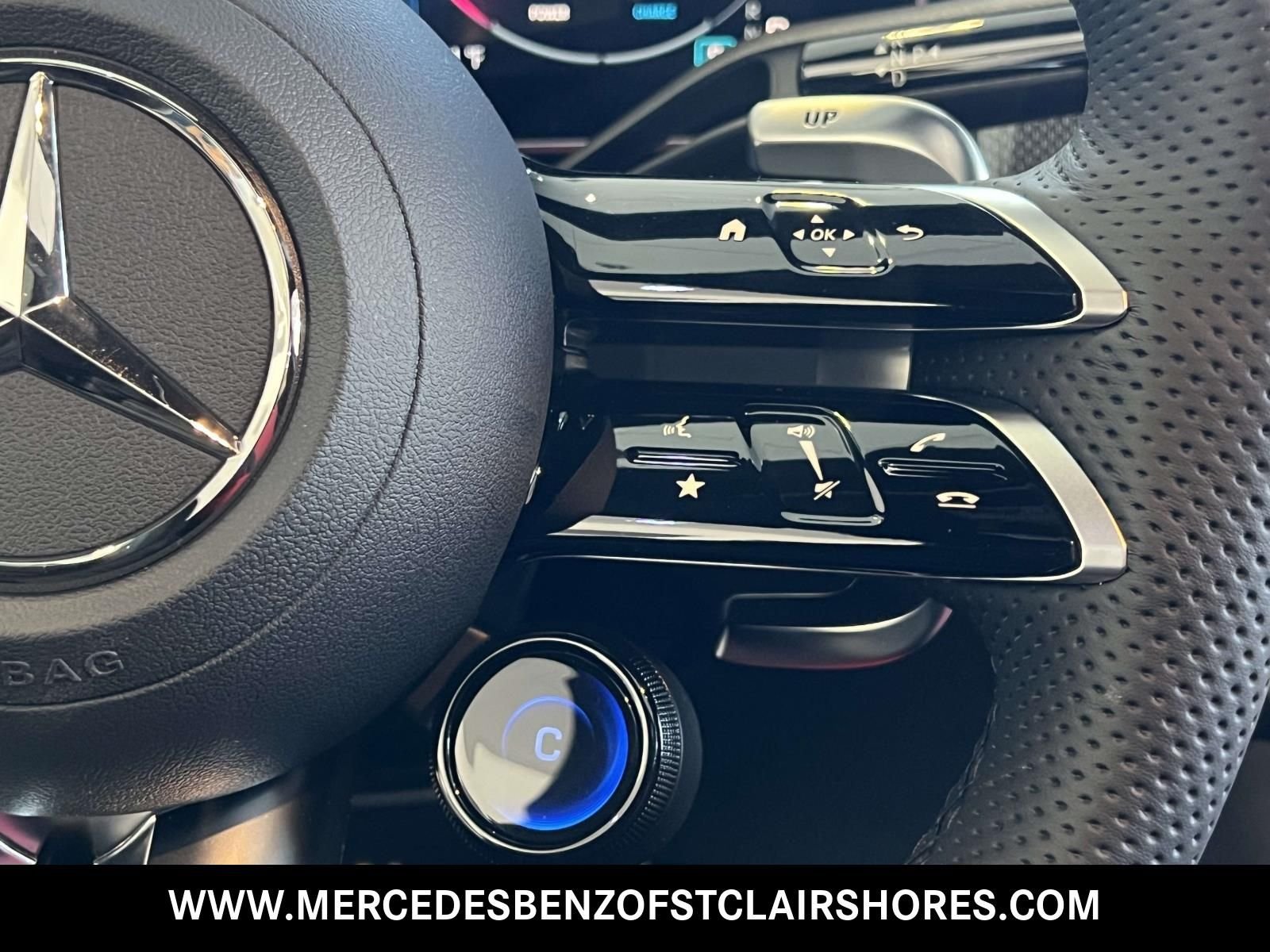 New 2026 MANUFAKTUR Cirrus Silver Magno Mercedes-Benz AMG® GLC 43 4MATIC® SUV image 25