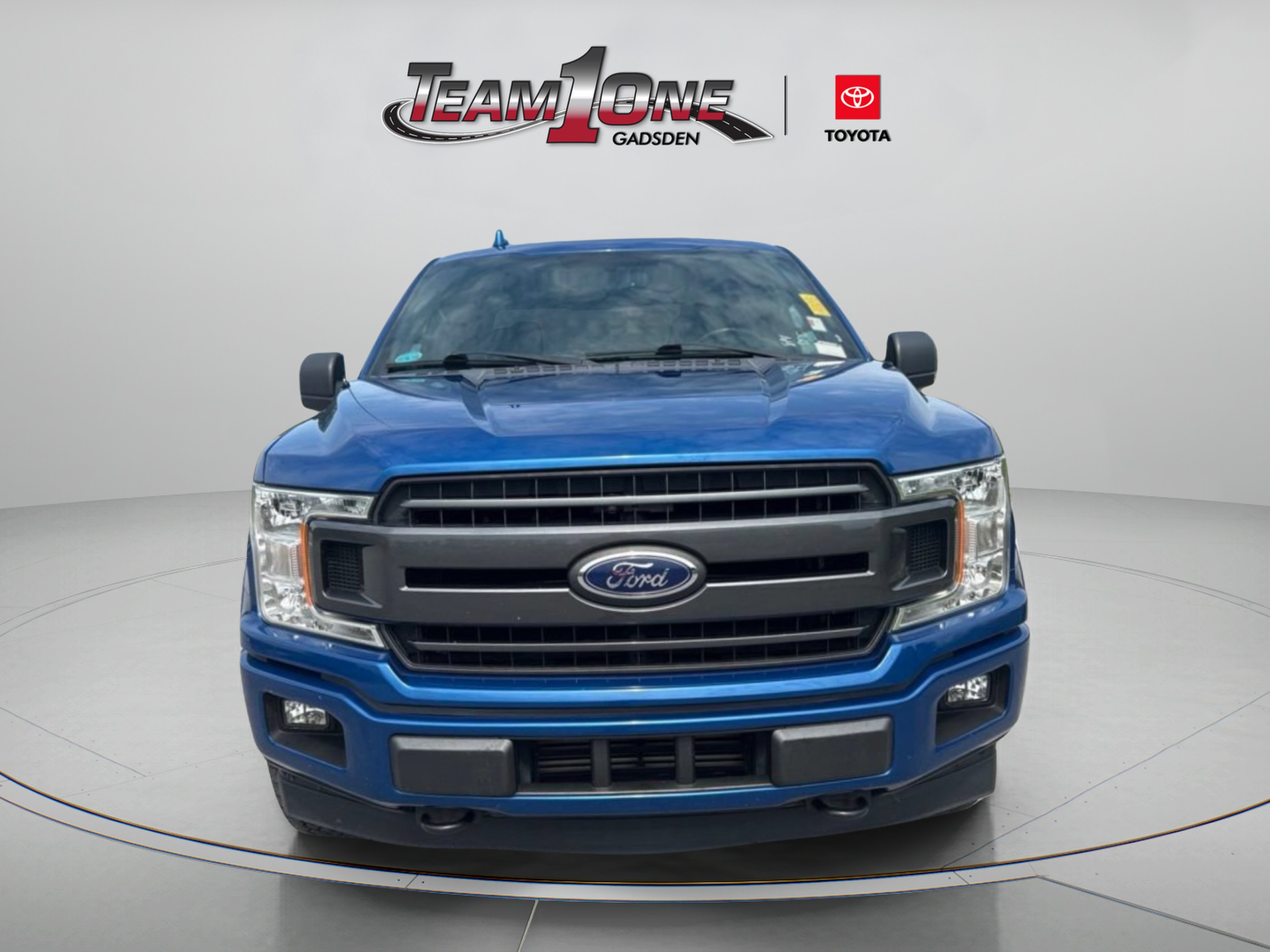 Used 2018 Lightning Blue Ford XLT image 2