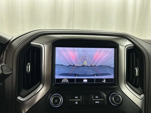 Used 2020 Iridescent Pearl Tricoat Chevrolet LTZ image 20