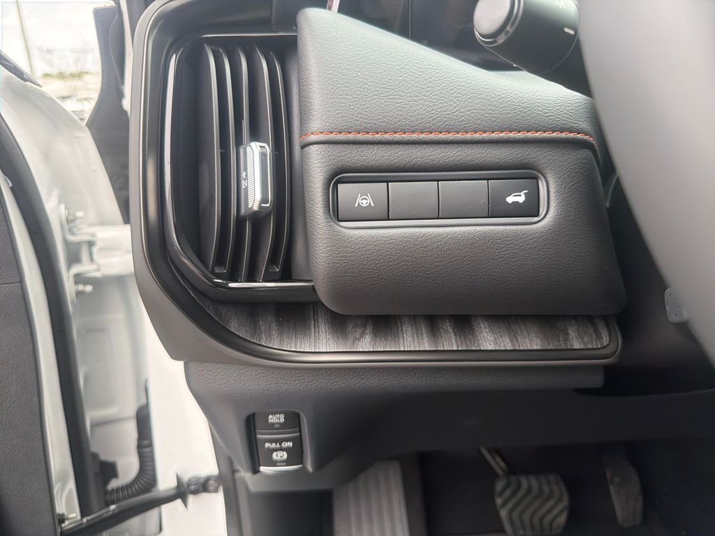 New 2026 Nissan Armada PRO-4X 4D Sport Utility