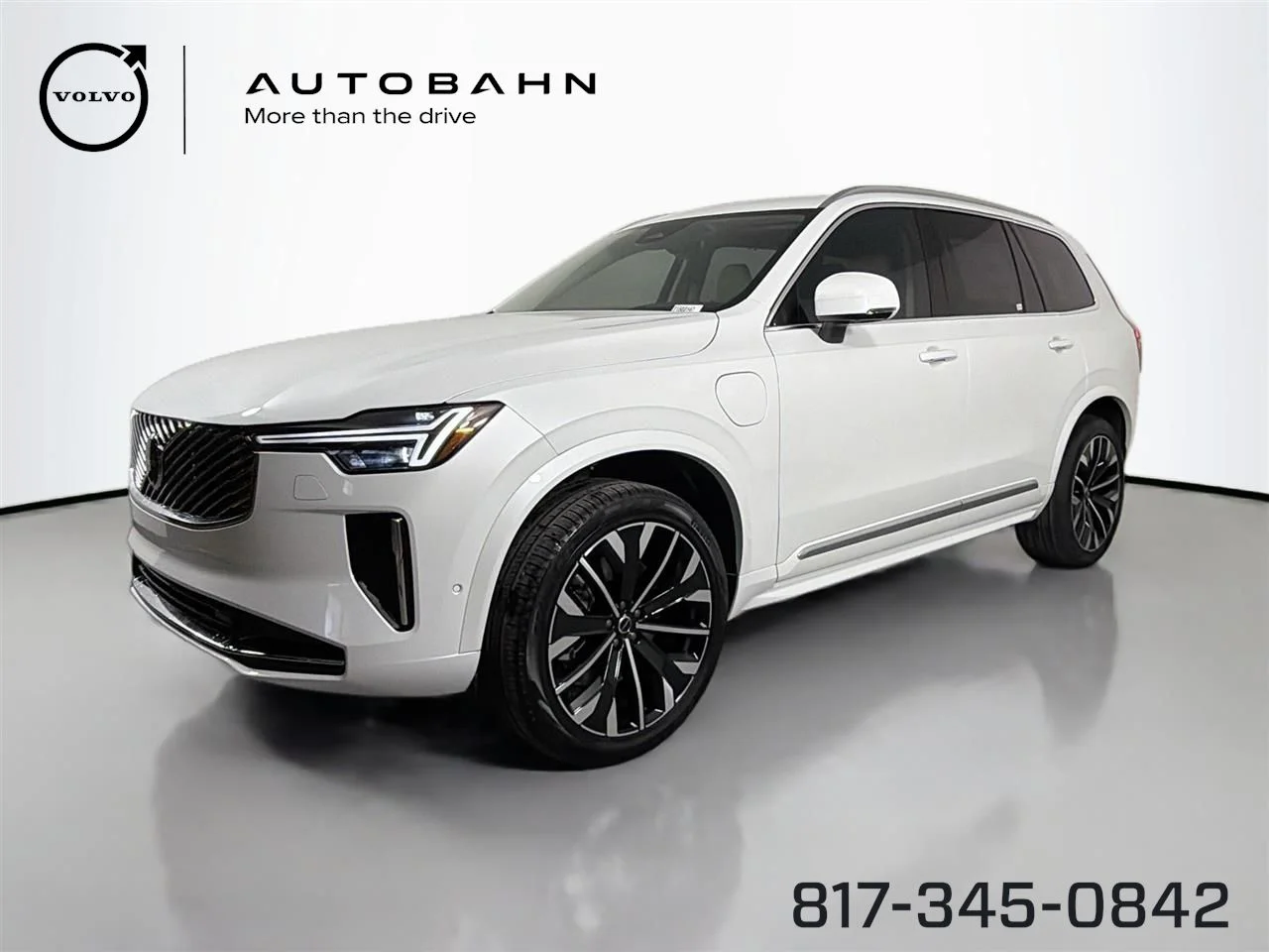 2026 Volvo XC90 T8 Recharge Ultra Bright 4WD's photo