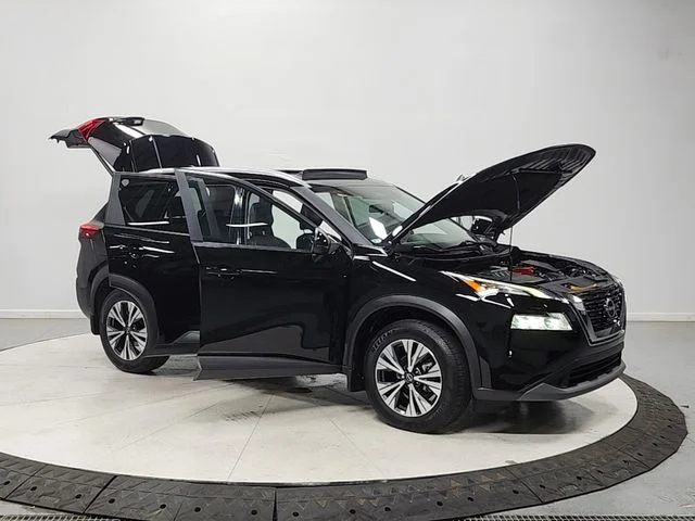 Used 2023 Black Nissan SV image 9