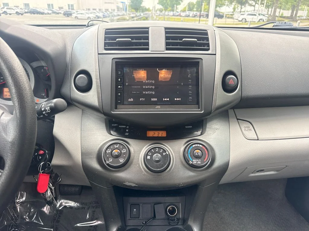 Used 2012 Black Toyota Base image 18